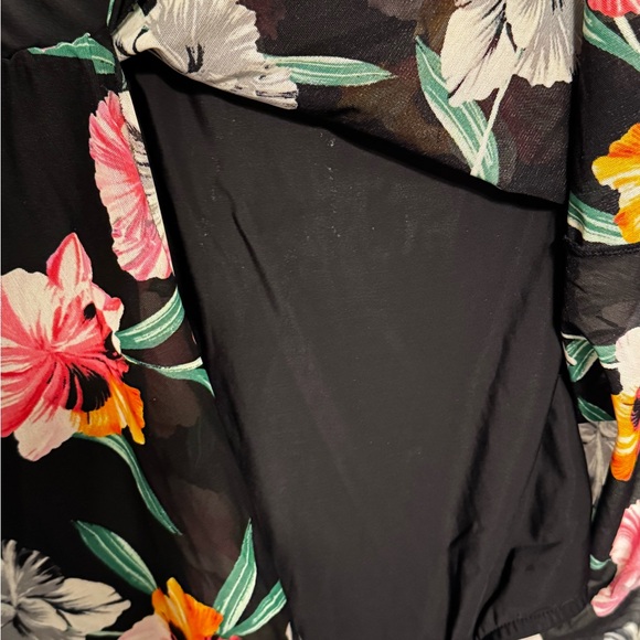 Croft & Barrow Floral Black Swimdress Size 20 - Picture 5 of 7